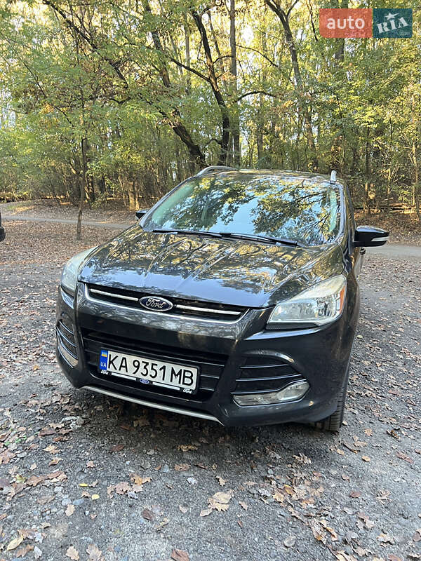 Позашляховик / Кросовер Ford Escape 2015 в Києві