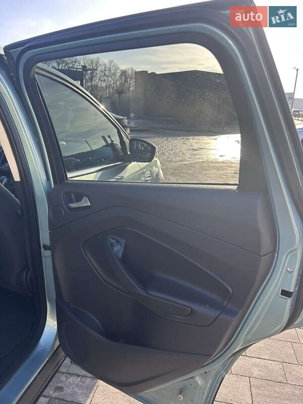 Внедорожник / Кроссовер Ford Escape 2013 в Луцке фото 16 Внедорожник / Кроссовер Ford Escape 2013 в Луцке