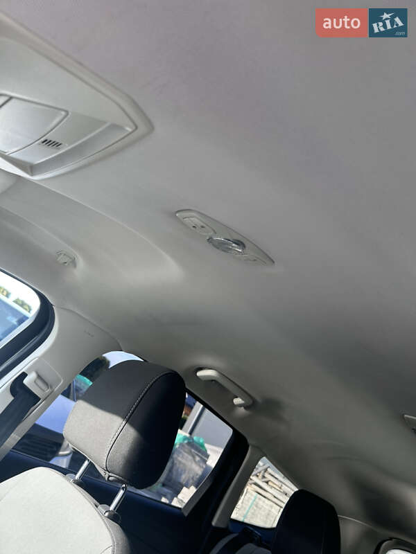 Внедорожник / Кроссовер Ford Escape 2013 в Луцке фото 37 Внедорожник / Кроссовер Ford Escape 2013 в Луцке