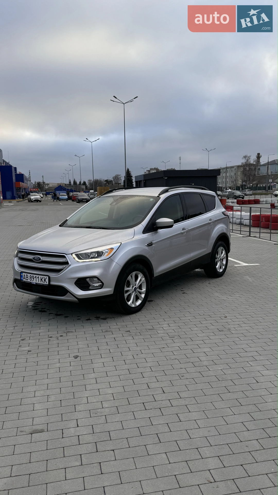 2017 Ford Escape - мініатюра 2