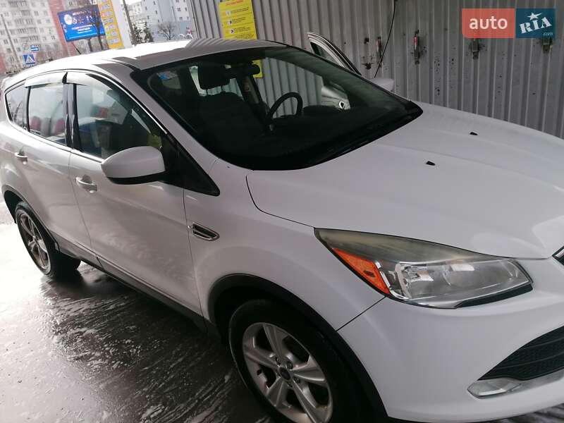 Внедорожник / Кроссовер Ford Escape 2012 в Киеве