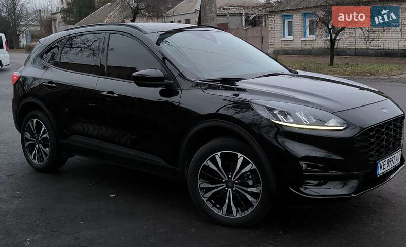 Внедорожник / Кроссовер Ford Escape 2021 в Павлограде