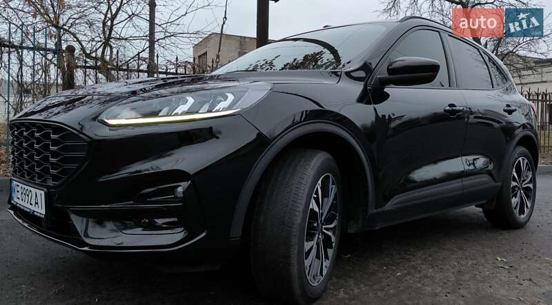 Внедорожник / Кроссовер Ford Escape 2021 в Павлограде