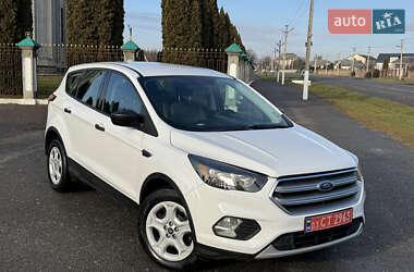 Позашляховик / Кросовер Ford Escape 2018 в Дубні