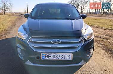 Внедорожник / Кроссовер Ford Escape 2018 в Гайсине