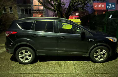 Внедорожник / Кроссовер Ford Escape 2013 в 