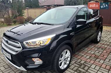 Позашляховик / Кросовер Ford Escape 2018 в Запоріжжі