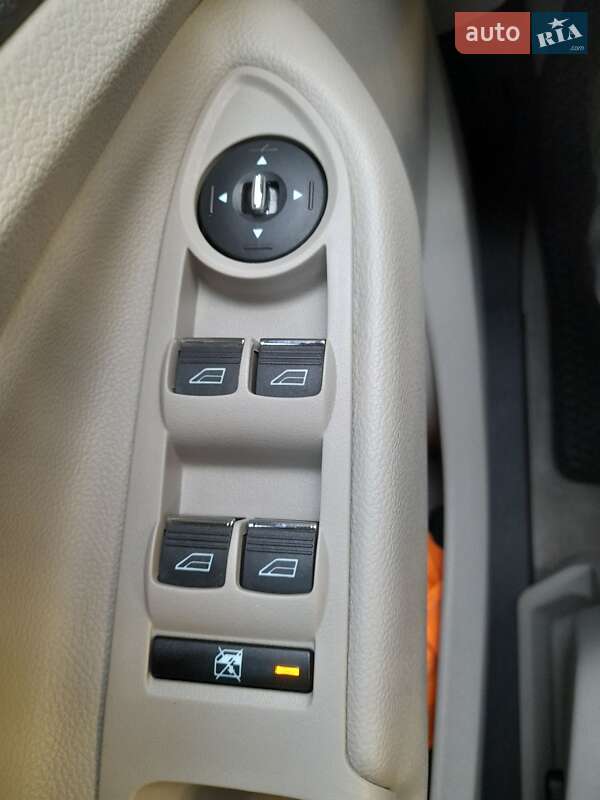 Внедорожник / Кроссовер Ford Escape 2013 в Боярке