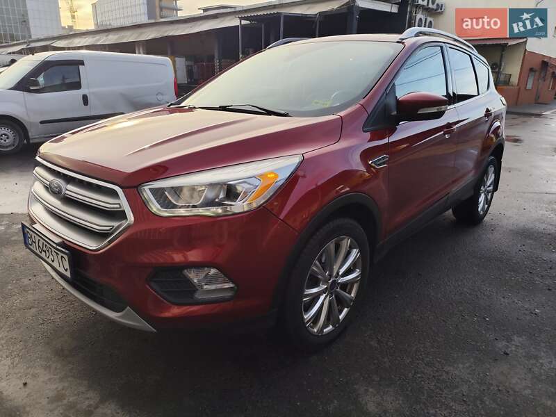 Внедорожник / Кроссовер Ford Escape 2016 в Одессе