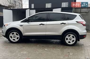 Позашляховик / Кросовер Ford Escape 2017 в Ізяславі