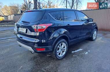 Внедорожник / Кроссовер Ford Escape 2016 в Киеве