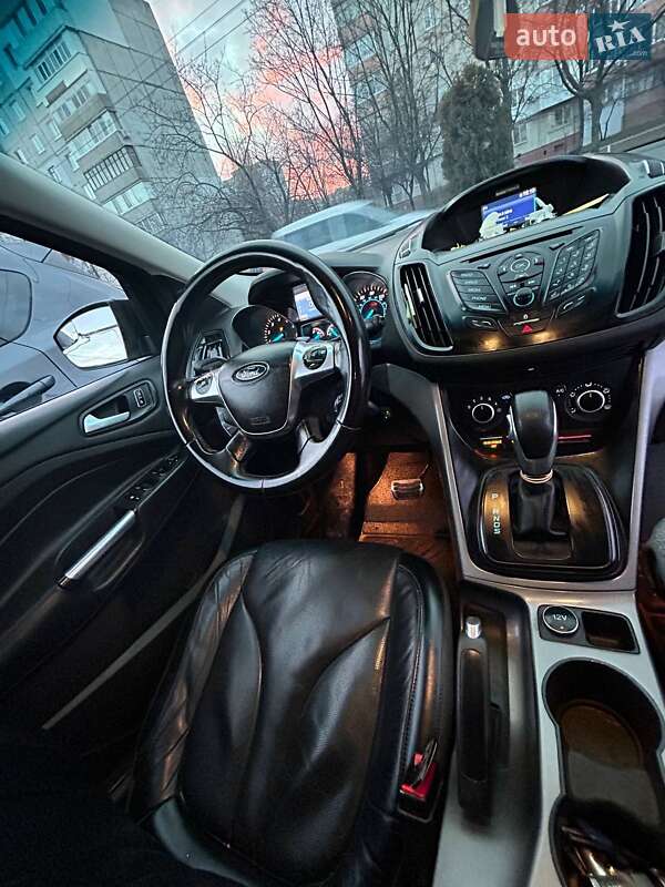 Внедорожник / Кроссовер Ford Escape 2015 в Белой Церкви