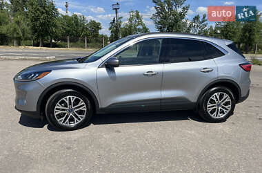 Внедорожник / Кроссовер Ford Escape 2022 в 