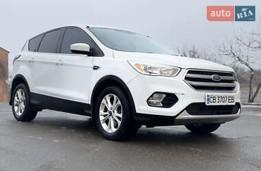 Позашляховик / Кросовер Ford Escape 2017 в Лубнах