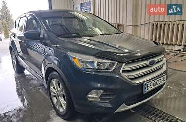 Внедорожник / Кроссовер Ford Escape 2018 в Гайсине