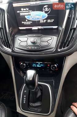 Позашляховик / Кросовер Ford Escape 2013 в Львові