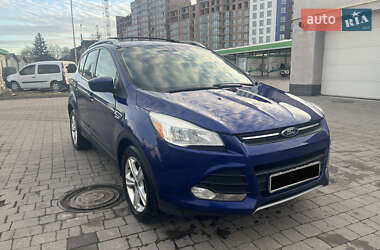 Внедорожник / Кроссовер Ford Escape 2015 в 