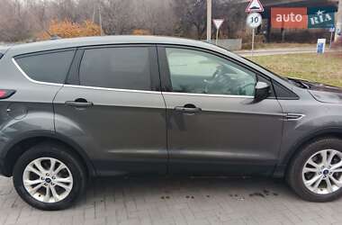 Внедорожник / Кроссовер Ford Escape 2019 в 