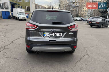 Внедорожник / Кроссовер Ford Escape 2015 в Одессе