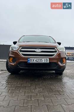 Позашляховик / Кросовер Ford Escape 2017 в Хмельницькому