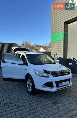 Внедорожник / Кроссовер Ford Escape 2012 в 