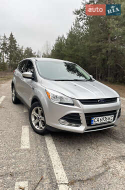 Внедорожник / Кроссовер Ford Escape 2014 в 