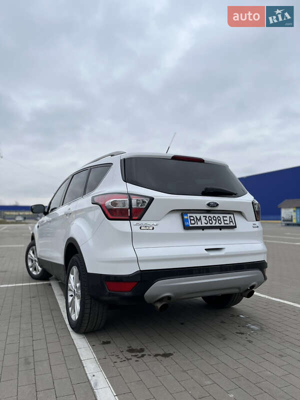 Внедорожник / Кроссовер Ford Escape 2017 в Сумах