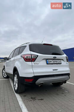 Внедорожник / Кроссовер Ford Escape 2017 в Сумах