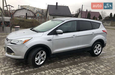 Позашляховик / Кросовер Ford Escape 2015 в Острозі