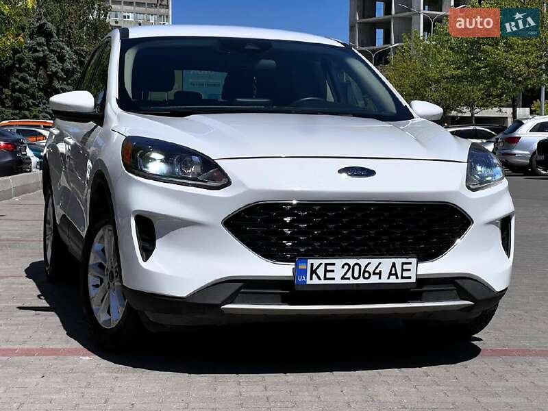 Позашляховик / Кросовер Ford Escape 2019 в Львові