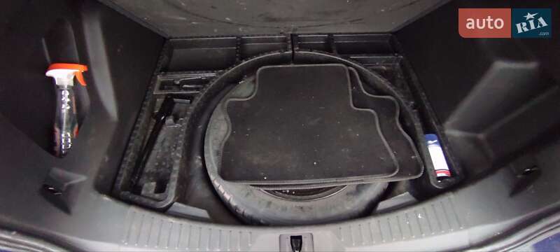 Внедорожник / Кроссовер Ford Escape 2015 в Запорожье