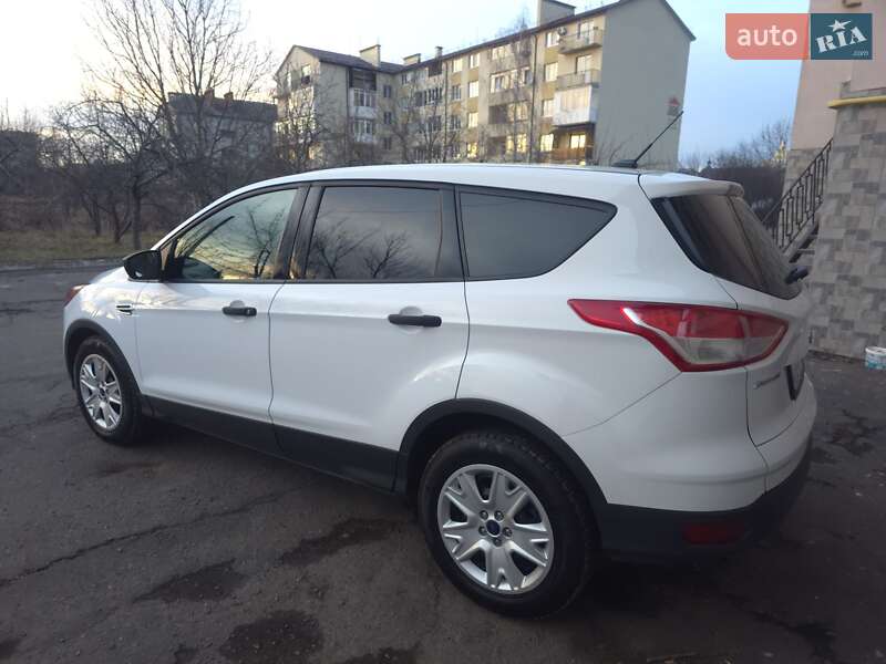 Внедорожник / Кроссовер Ford Escape 2013 в Жовкве