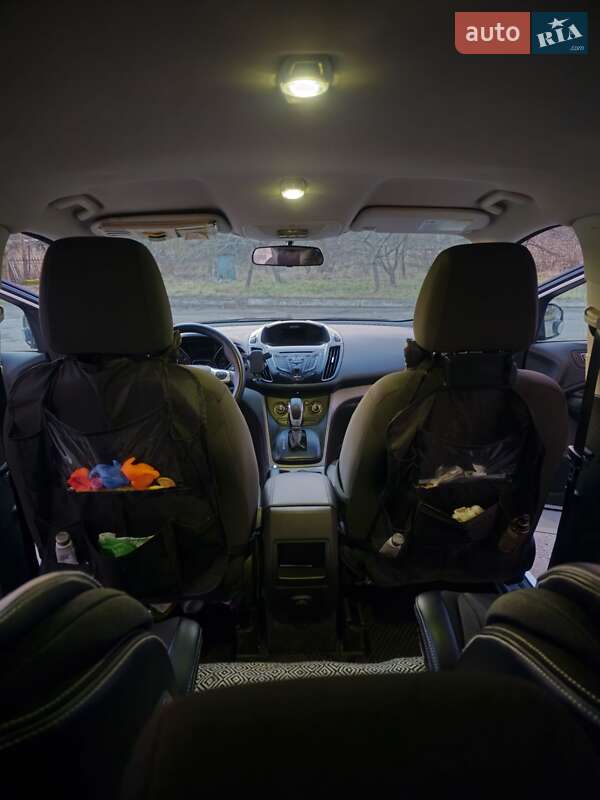 Внедорожник / Кроссовер Ford Escape 2013 в Жовкве