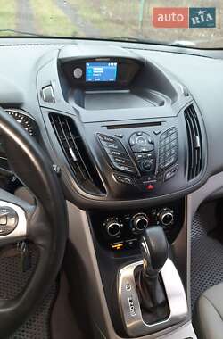 Внедорожник / Кроссовер Ford Escape 2014 в Чернигове