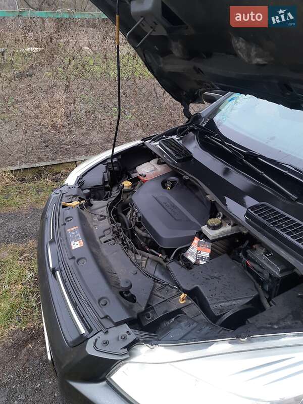 Внедорожник / Кроссовер Ford Escape 2014 в Чернигове
