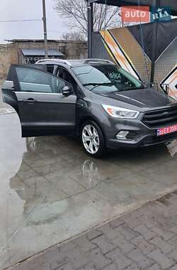 Внедорожник / Кроссовер Ford Escape 2019 в Кривом Роге