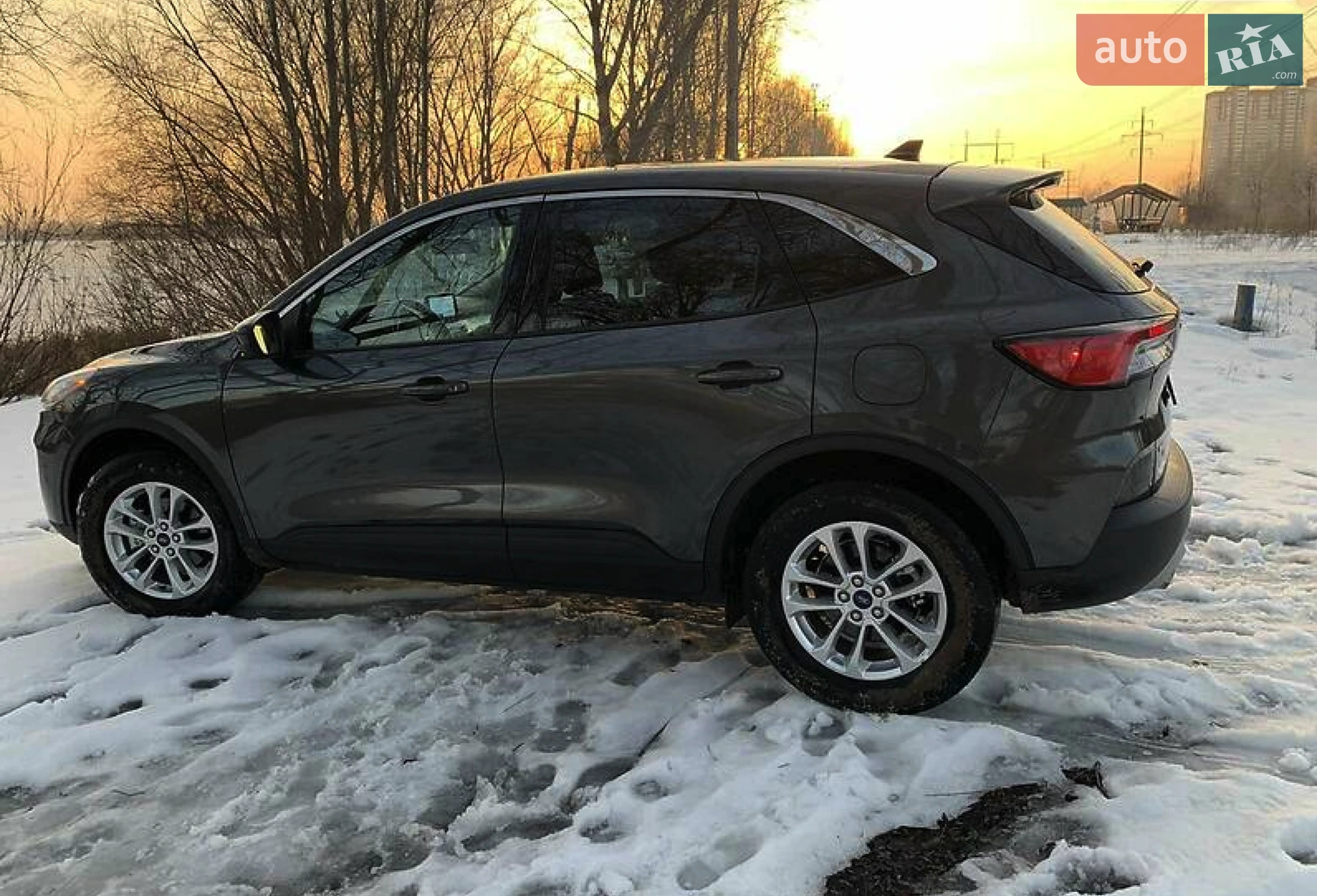 2020 Ford Escape - мініатюра 2