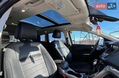 Внедорожник / Кроссовер Ford Escape 2012 в Стрые