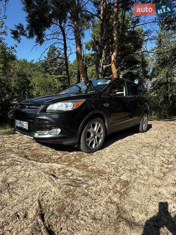 Внедорожник / Кроссовер Ford Escape 2013 в Черкассах