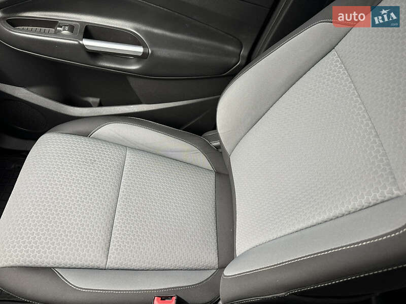 Внедорожник / Кроссовер Ford Escape 2016 в Трускавце