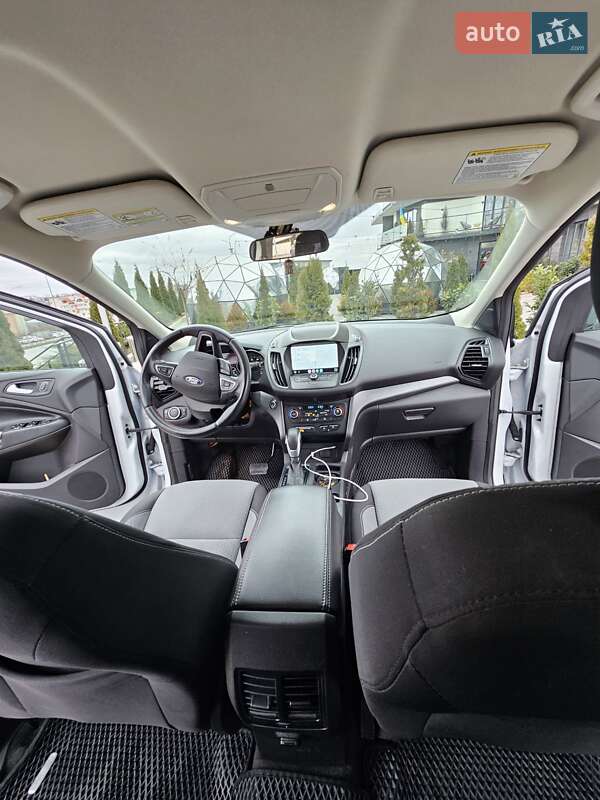 Внедорожник / Кроссовер Ford Escape 2019 в Тернополе фото 23 Внедорожник / Кроссовер Ford Escape 2019 в Тернополе