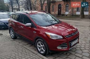 Внедорожник / Кроссовер Ford Escape 2014 в 