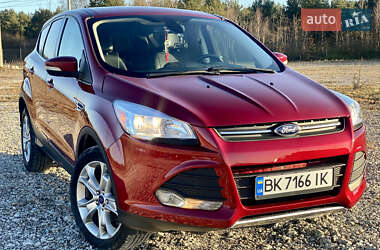 Позашляховик / Кросовер Ford Escape 2013 в Новояворівську