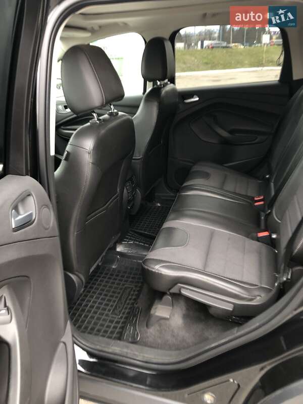 Внедорожник / Кроссовер Ford Escape 2015 в Львове