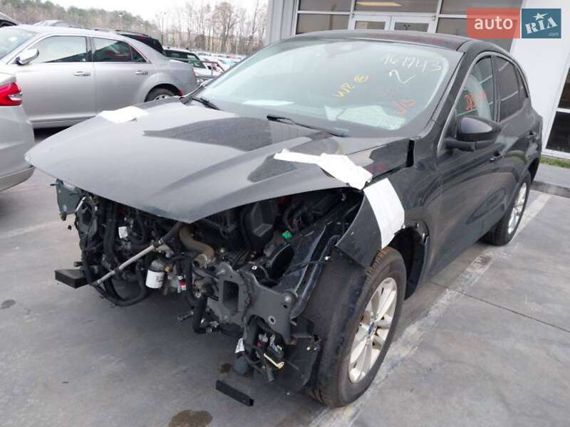 Внедорожник / Кроссовер Ford Escape 2021 в Киеве