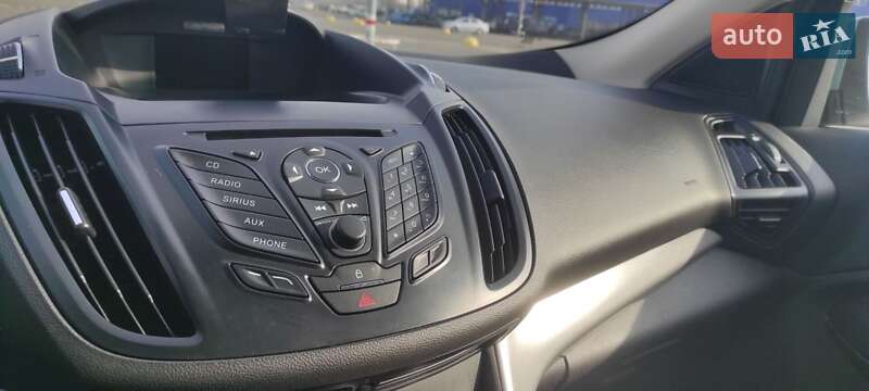 Внедорожник / Кроссовер Ford Escape 2012 в Киеве