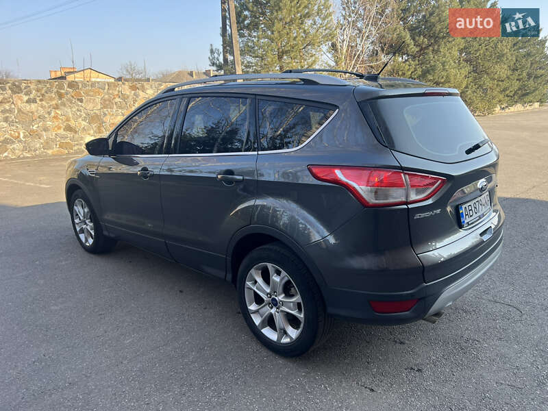 Внедорожник / Кроссовер Ford Escape 2015 в Виннице