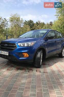 Внедорожник / Кроссовер Ford Escape 2019 в Ладыжине