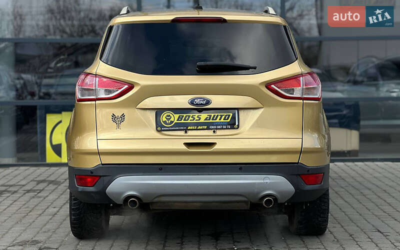 Позашляховик / Кросовер Ford Escape 2014 в Івано-Франківську