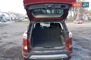 Внедорожник / Кроссовер Ford Escape 2014 в 